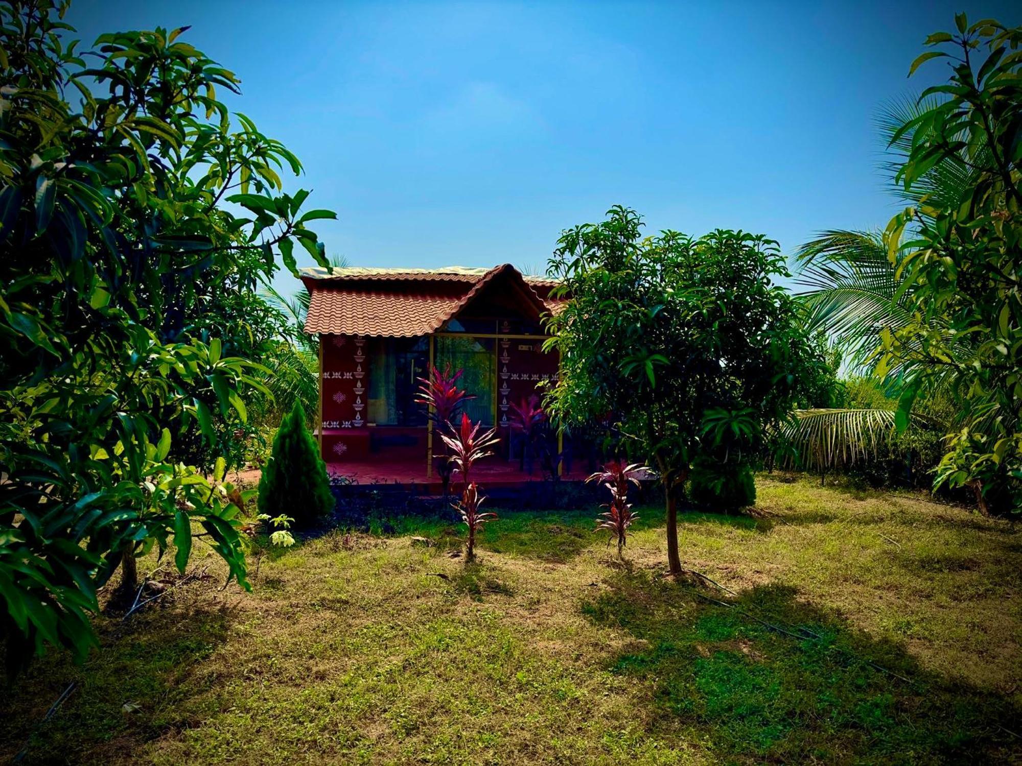 Mangohut Farmhouse Pool Villa Haidarábád Kültér fotó